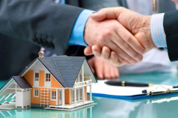 The Legal Process of Buying and Selling Real Estate: A Guide for Investors and Landlords